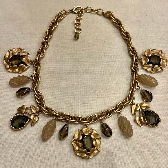 Vintage Gold Charm Choker - Picture 9 of 16